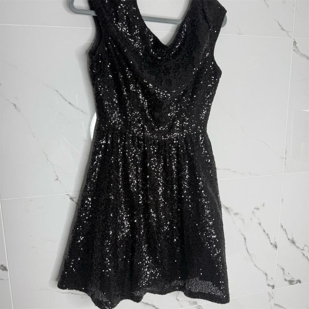 B Darlin Women's M Black Sequin Fit & Flare Knee Length Party Dress holiday